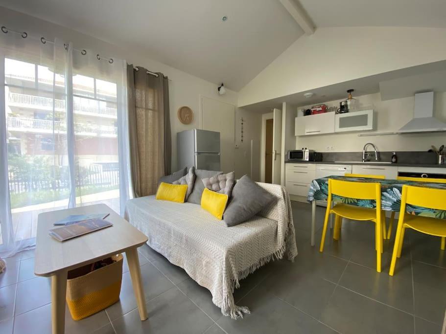 Maison Typee Arcachonnaise Avec Piscine Commune ラ・テスト・ド・ビュシュ エクステリア 写真